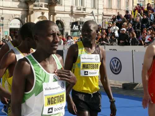 MARATONA DI PRAGA 2013